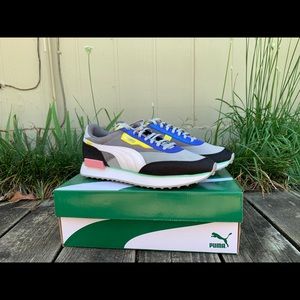 Puma Future Rider Royale Womens 10 Silver/Yellow